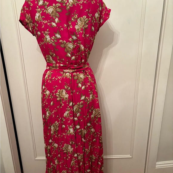 Walker & Wade wrap midi dress - Picture 2 of 4